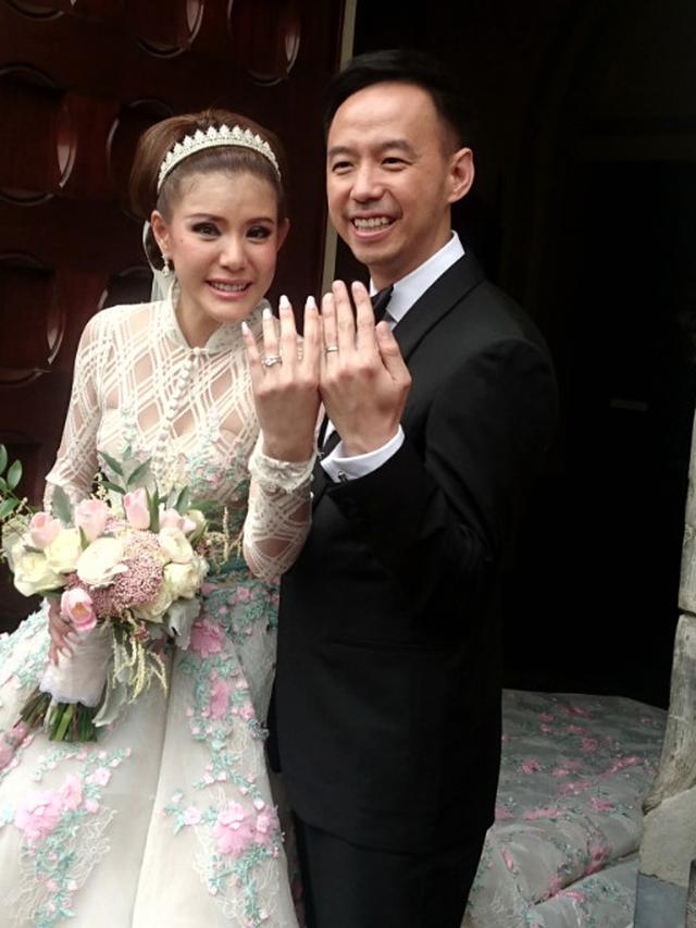 Alasan Olga Lydia Pilih Menikah Di Katedral Showbiz Liputan6 Com