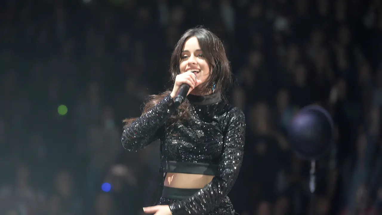 [Bintang] Camila Cabello