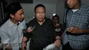 Pengacara Jessica Kumala Wongso, Yudi Wibowo Sukinto memberikan keterangan saat kunjungi Polda Metro Jaya, Jakarta, (30/1). Jesicca kumala Wongso ditangkap pagi tadi terkait kasus kematian Mirna akibat zat sianida. (Liputan6.com/JohanTallo)
