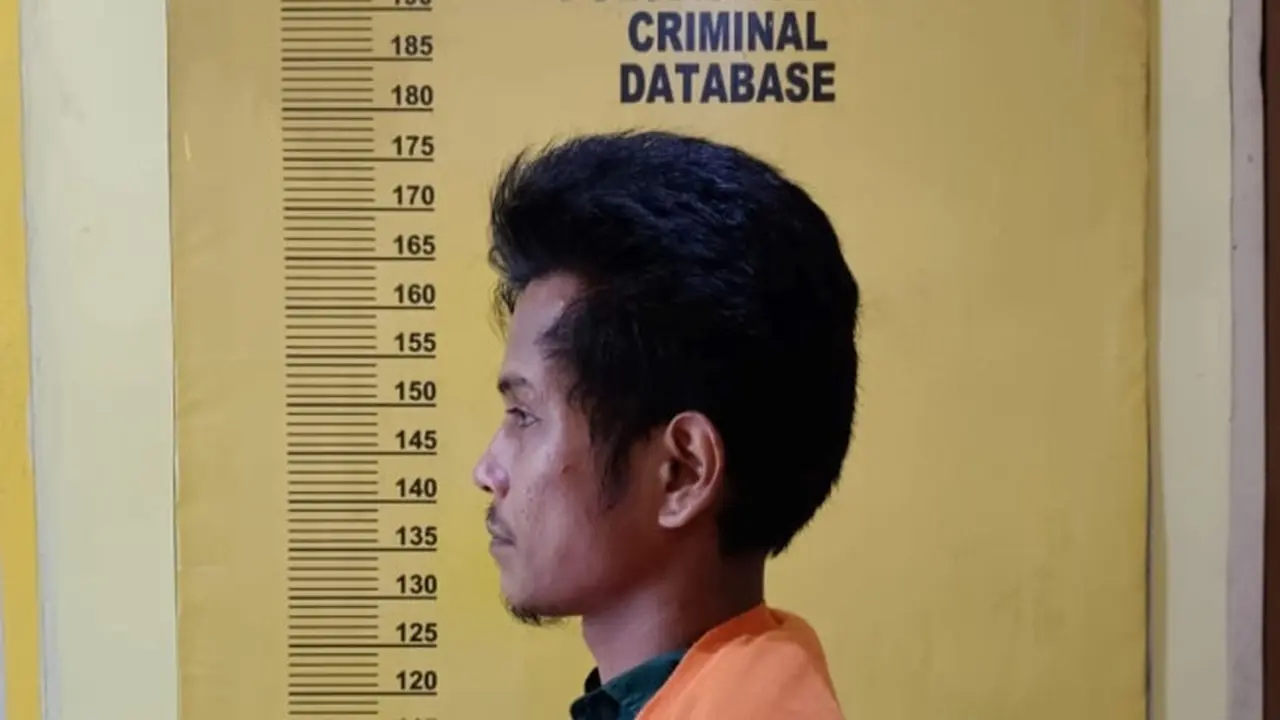 Tersangka pembunuhan terhadap seorang perempuan di Kecamatan Rumbai Pekanbaru.