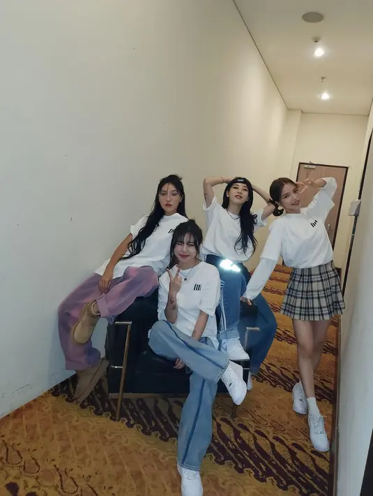 Mamamoo. (Instagram/ solarkeem)