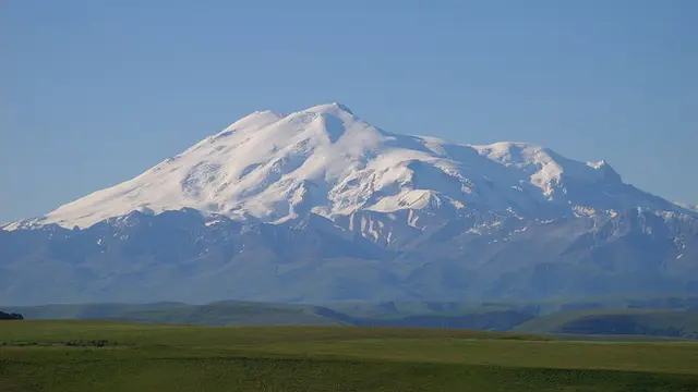 Gunung Elbrus