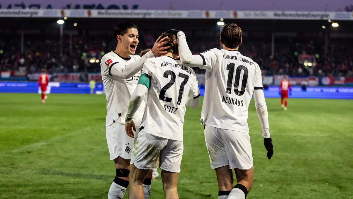 Keren, Kevin Diks Ukir Clean Sheet dan Bawa Monchengladbach di Markas Mainz