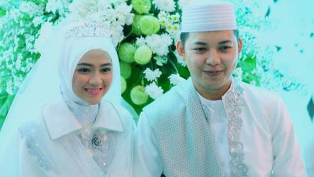 Pesona Gaun Pengantin Nuansa Pastel Ghina Putri Aa Gym