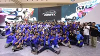 Para pemilik Suzuki Ignis yang tergabung dalm IGNITY mengukuhkan diri bertepatan diacara GIIAS 2018 di ICE, BSD, Tangerang Selatan. (Herdi Muhardi)
