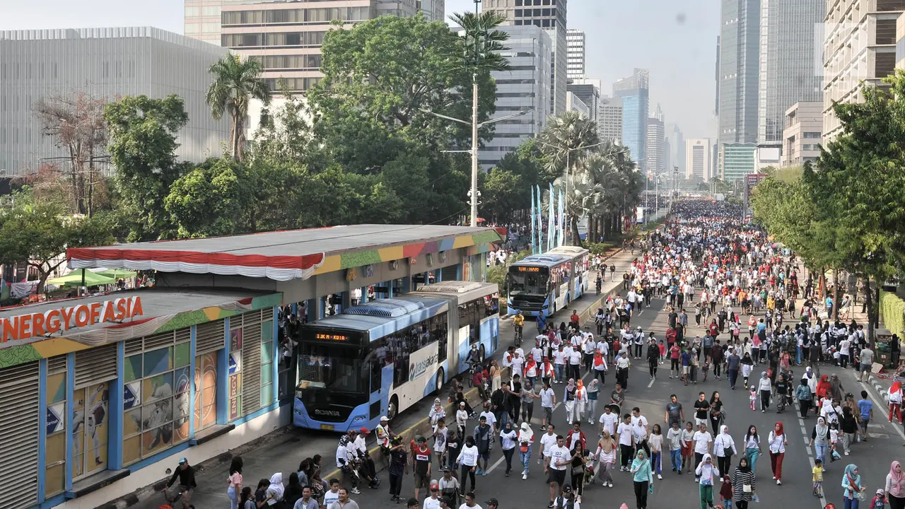 FOTO: Suasana keramaian CFD di kawasan MH Thamrin