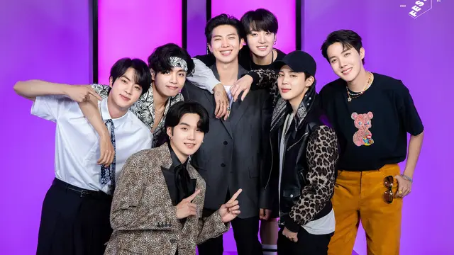 BTS. (Big Hit Music via BTS (방탄소년단).