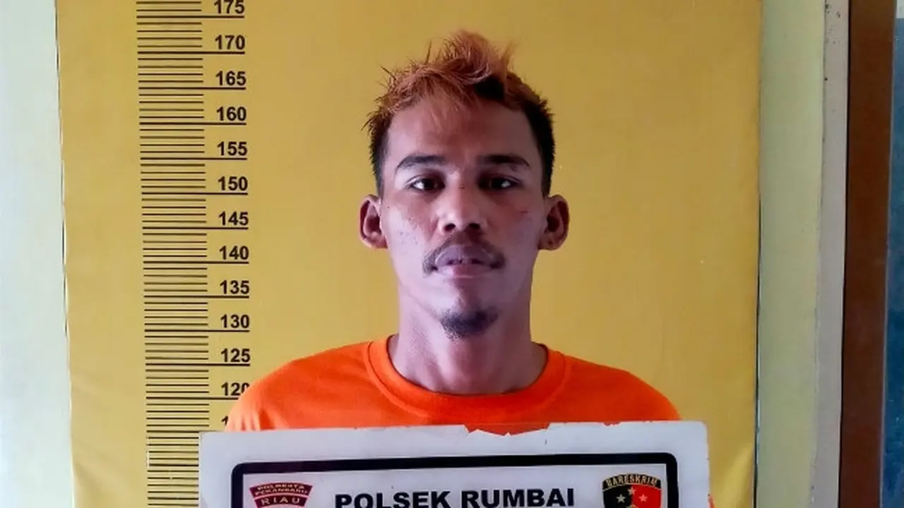 Pelaku pencurian ayam hingga anjing yang ditangkap Polsek Rumbai karena sangat meresahkan warga.