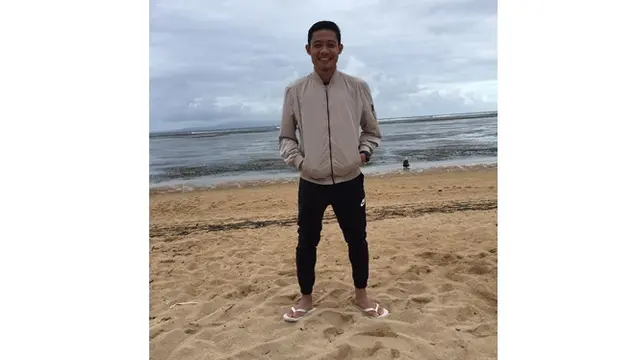 Gaya Evan Dimas di Luar Lapangan