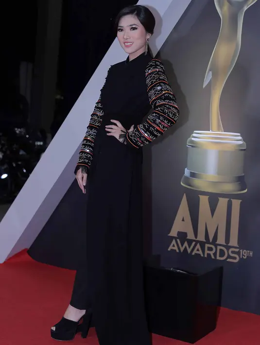 Seperti diketahui, ia menang dalam kategori Artis Grup/Kolaborasi Soul/R&B/Urban Terbaik, dalam lagu berjudul Kau kolaborasi dengan Rayi RAN. (Deki Prayoga/Bintang.com)