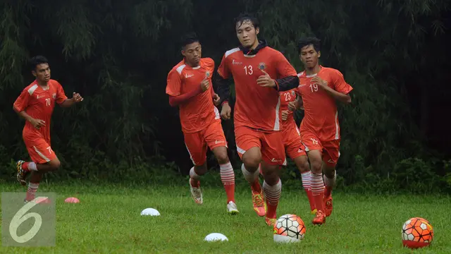 20160224-Persija-Latihan-Fisik-HEL