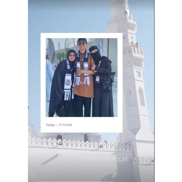 6 Potret Michelle Ziudith Jalani Umrah, Penampilan Pakai Cadar Bikin Pangling