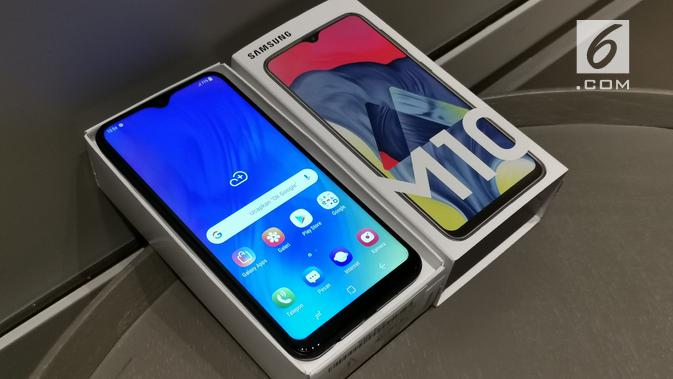 Galaxy M10 (Foto: Andina Librianty / Liputan6.com)