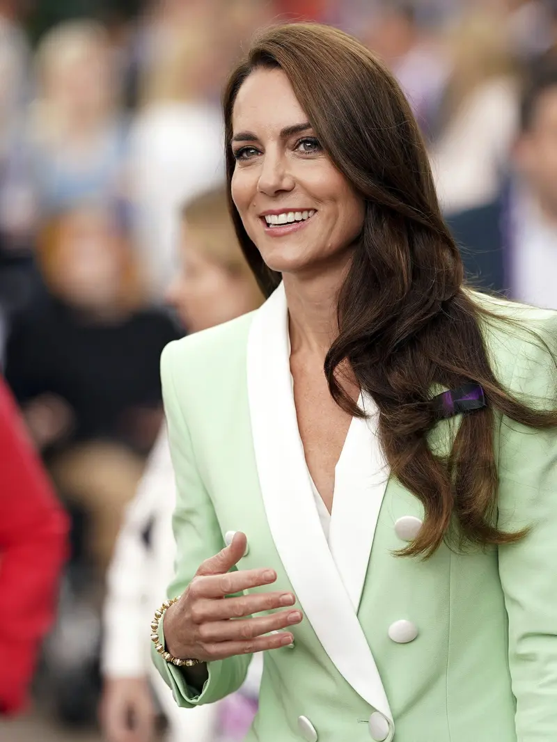 Kate Middleton membuat penampilan kejutan di Wimbledon