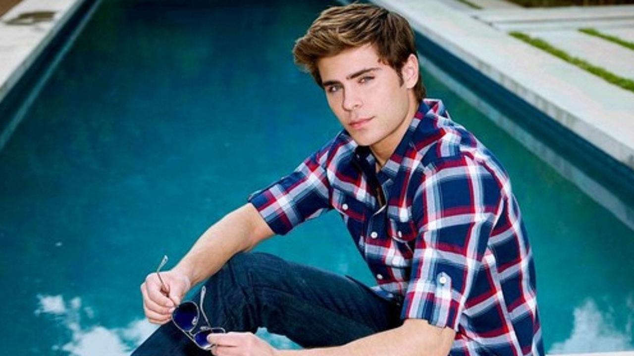  Zac Efron