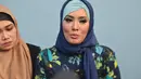 "Kita sebenernya sudah enggak mau mendalami lagi yang sekarang, menjadi pelajaran yang baiklah. Mba Ina nasihati saya, ini ranah hukum yang sudah dikonsumsi publik," kata Elma Theana. (Andy Masela/Bintang.com)