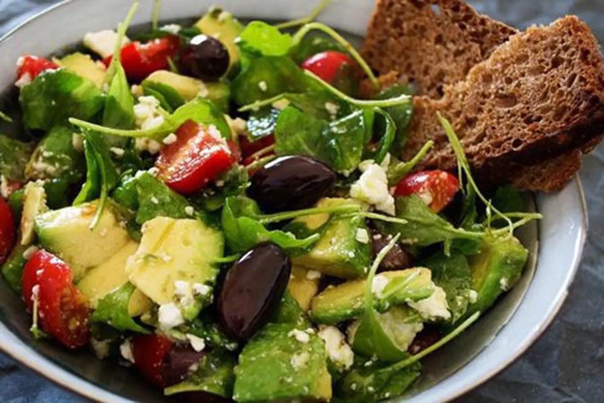 Vitamin E/copyright Pexels.com/Dana Tentis