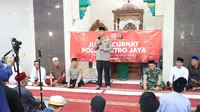 Sebanyak dua oknum pegawai Panti Rehabilitasi Narkoba di Pamulang, Kota Tangerang Selatan (Tangsel), ditangkap karena diduga menyalahgunakan narkotika jenis sabu. Sementara seorang lainnya merupakan warga biasa.