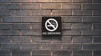 Ilustrasi dilarang merokok. (Photo by JJ Shev on Unsplash)