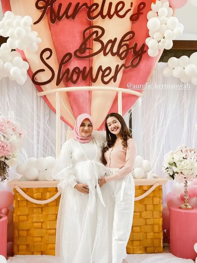 6 Artis yang Hadiri Acara Baby Shower Aurel Hermansyah, Lesty Kejora Datang Sendiri