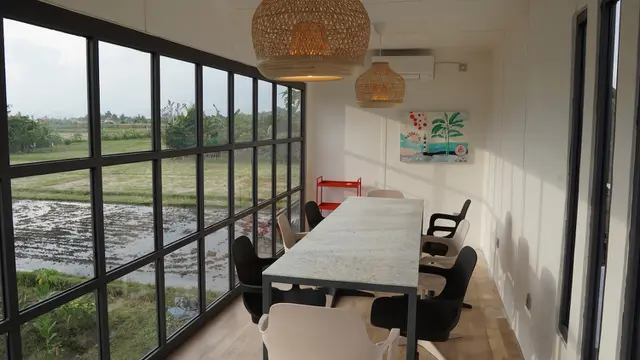 Youthtopia Office Projec