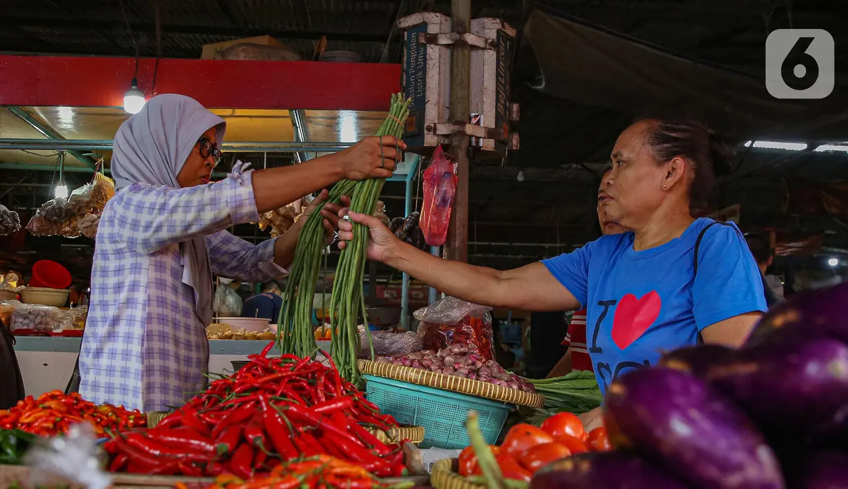 Hal ini disampaikan berdasarkan pemantauan data harian secara daring yang dikumpulkan Kementerian Perdagangan (Kemendag) melalui Sistem Pemantauan Pasar dan Kebutuhan Pokok (SP2KB). (Liputan6.com/Angga Yuniar)