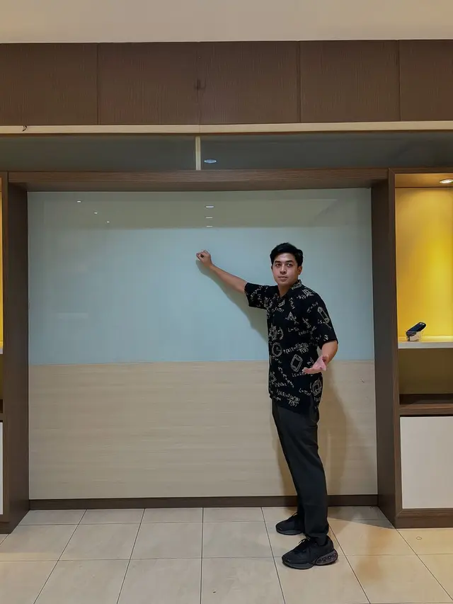 9 Potret Gedung Kantor Bimbel Jerome Polin, Jadi Impian yang Terwujud