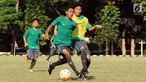  Pemain Timnas Indonesia U-16 saat melakukan latihan di Lapangan Atang Sutresna, Cijantung, Jakarta, Senin (3/7). Latihan ini merupakan persiapan jelang berlaga di Piala AFF U-16 Thailand, 9-22 Juli mendatang. (Liputan6.com/Helmi Fithriansyah)