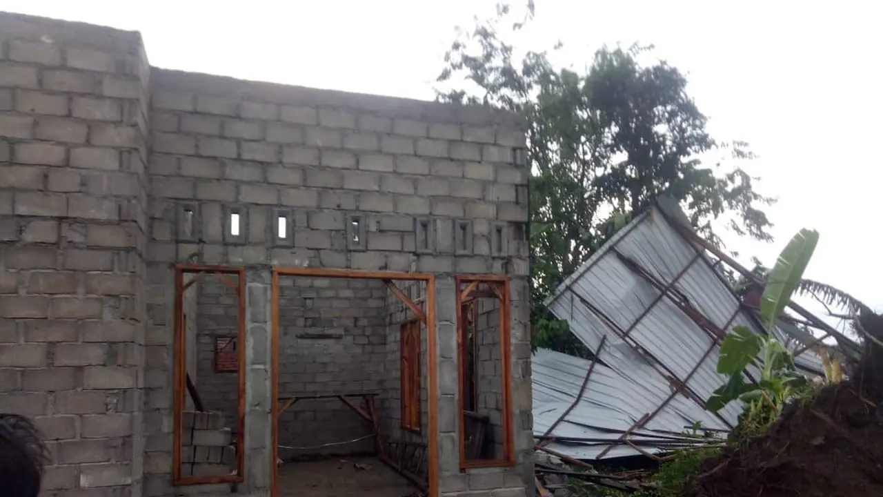 Rumah Warga Rusak