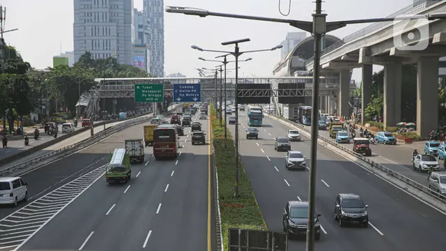 Volume Lalu Lintas di Tol Turun 40 Persen Selama PPKM Darurat