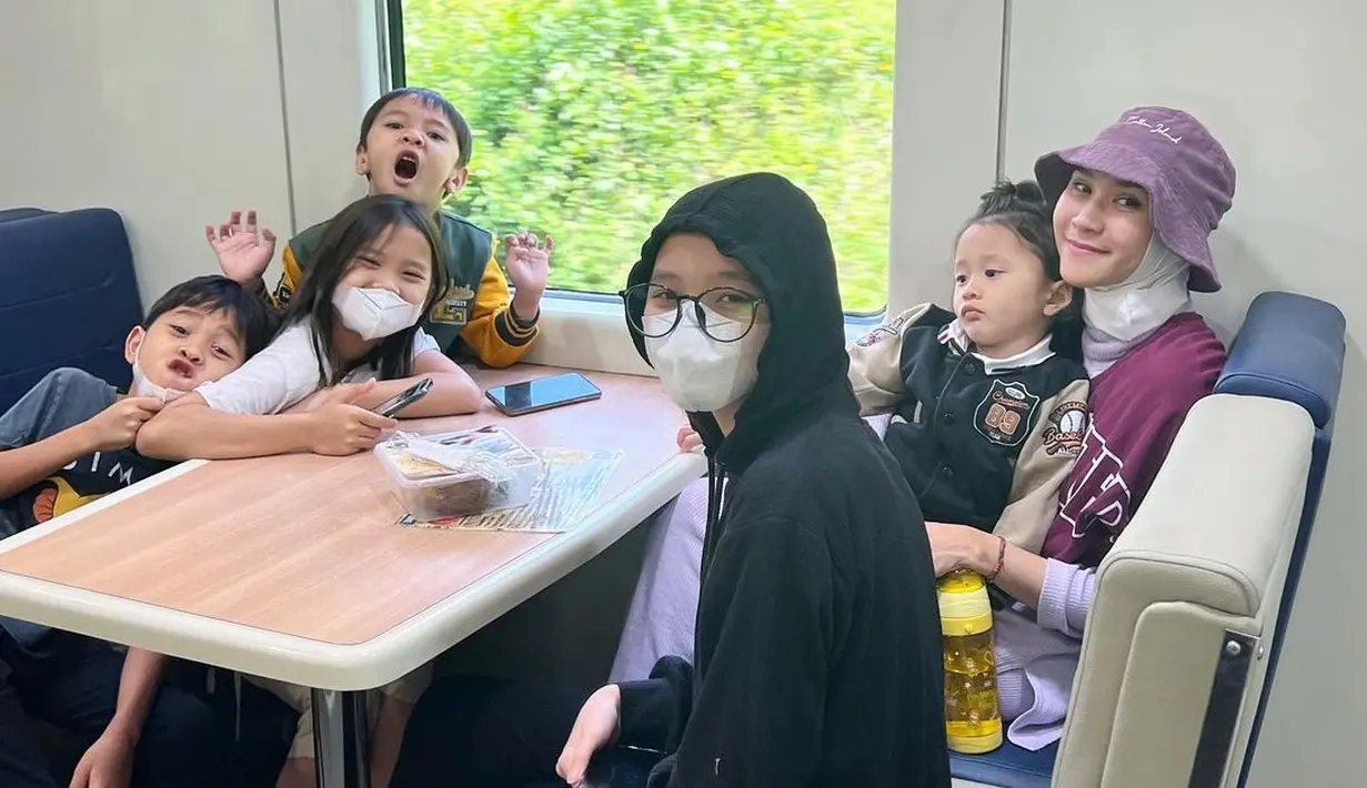 [Instagram/zaskiadyamecca]