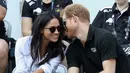 Tak sekedar berpacaran, Pangeran Harry dan Meghan Markle akan melanjutkan hubungan mereka  ke jenjang yang lebih serius. Bahkan, belakangan disebutkan mereka akan segera bertunangan. (AFP/Chris Jackson)