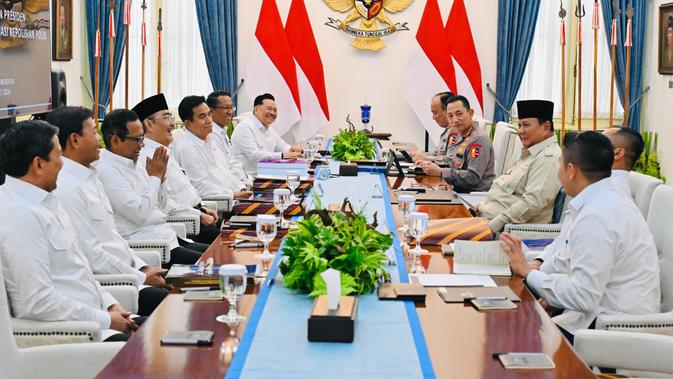 Seskab Ungkap Arahan Prabowo soal Reformasi Polri