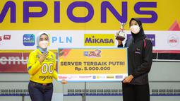Nama pertama ada Megawati Hangestri. Pemain Jakarta Pertamina Fastron tersebut berhasil terpilih sebagai Server Terbaik Putri di PLN Mobile Proliga 2022. (Bola.com/Bagaskara Lazuardi)