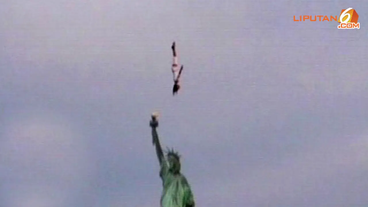 loncat-liberty-130820c.jpg