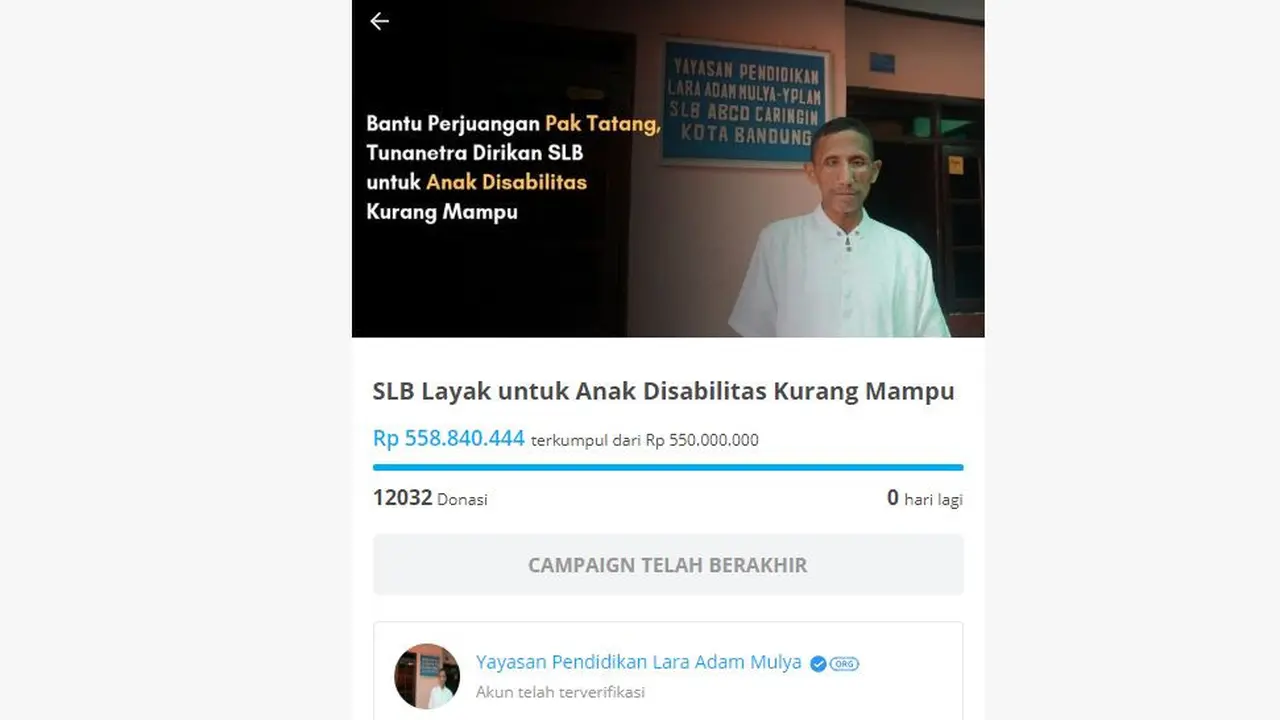 Pak Tatang, disabilitas tunanetra berhasil mendapatkan bantuan dari Kitabisa.com untuk membangun SLB ABCD miliknya