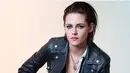 Mengetahui kabar tersebut, Kristen pun tak tinggal diam. Lewat pengacaranya, ia memberikan peringatan kepada semua situs yang menyebarkan untuk menghapusnya. Kalau tidak, ia akan menyeretnya ke jalur hukum. (Instagram/kristenstewart)