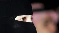 Paramedis Pria Dilarang Masuk, Mahasiswi Meninggal di Kampus Arab