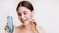 13 Manfaat Toner untuk Wajah, Rahasia Kulit Bersih dan Terhidrasi Optimal