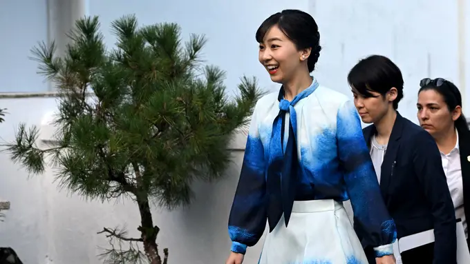 Sosok Putri Kako dari Jepang yang Viral karena Naik Pesawat Kelas Ekonomi Saat Melawat Resmi ke Brasil