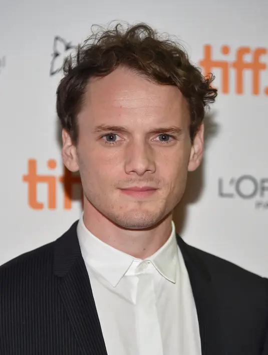 Jenazah Anton Yelchin, pemeran Chekov dalam film Star Trek ditemukan oleh teman-temannya. Seperti yang dilansir TMZ, teman-teman Anton khawatir sang aktor tak kunjung datang ke sebuah acara gladi resik. (AFP/Bintang.com)