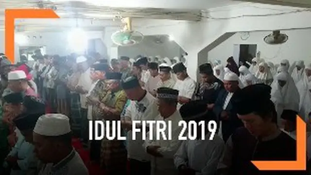 VIDEO: Jemaah Naqsabandiyah Rayakan Idul Fitri Hari Ini