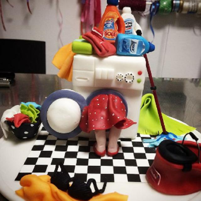 10 Desain Kue Super Unik Bikin Sayang Dimakan