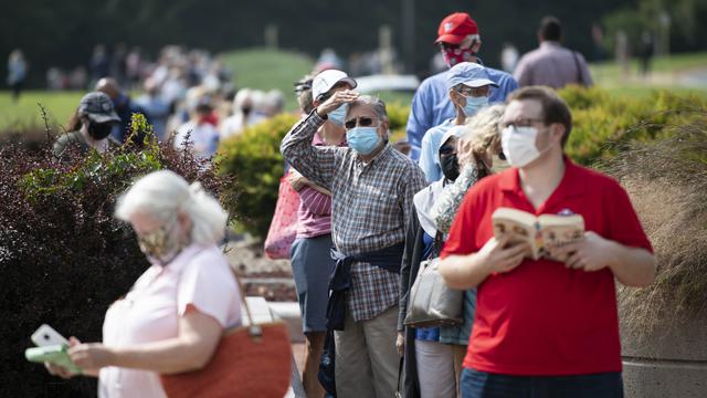 Antusiasme Warga Virginia Ikut Pemungutan Suara Awal