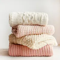 ilustrasi cara mencuci baju rajut/evrymmnt/shutterstock