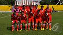 Kesebelasan Persija Jakarta berfoto bersama sebelum laga melawan Persebaya Surabaya di SCM Cup 2015, Stadion H Agus Salim, Padang, Senin (19/1/2015). (Liputan6.com/Johan Tallo)