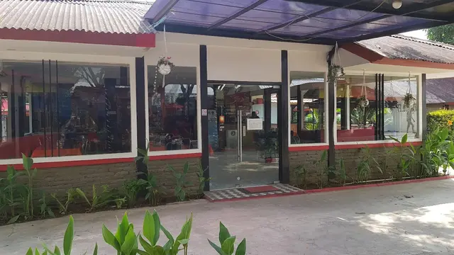 15 Rekomendasi Tempat Makan Enak di Serang 2025, Kuliner Legendaris hingga Kekinian