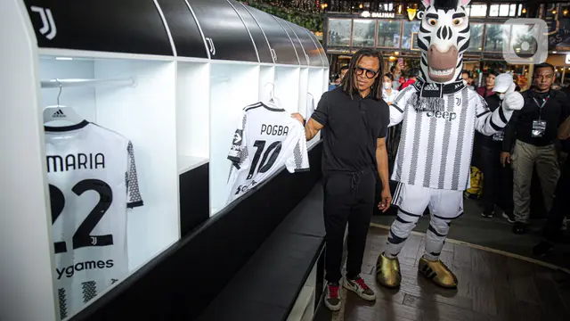Legenda Sepak Bola Edgar Davids Ramaikan Pembukaan Juventus Village