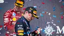 Untuk diketahui, ini menjadi kemenangan ketiga Max Verstappen dalam empat balapan terakhir, sekaligus menegaskan ambisinya meraih gelar dunia kelima. (Jim WATSON/AFP)
