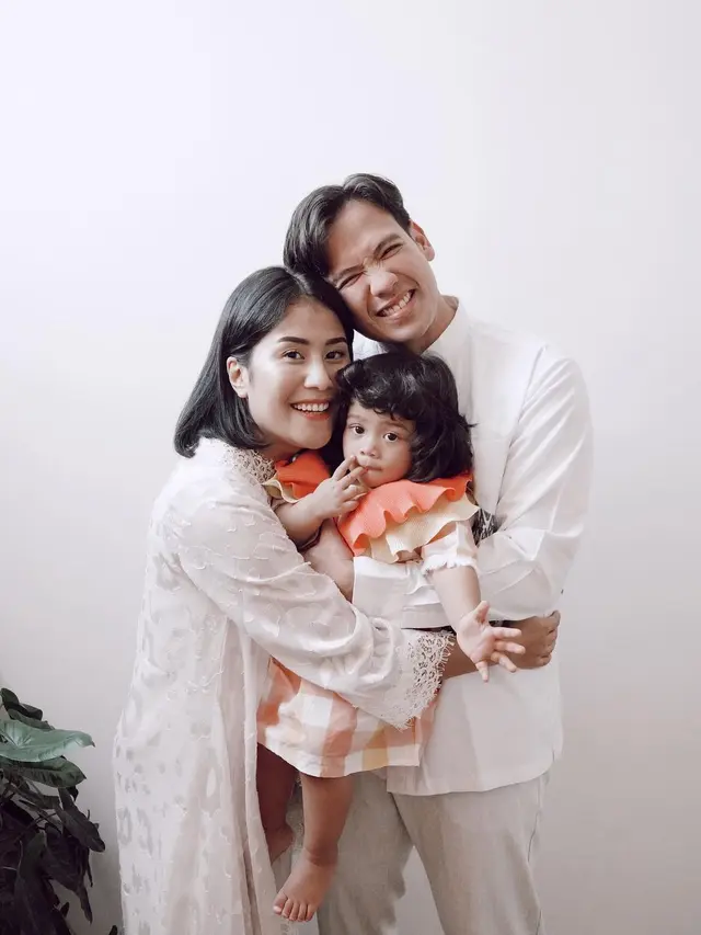 Gya Sadiqah dan keluarga. (Foto: Dok. Instagram @gyaps)
